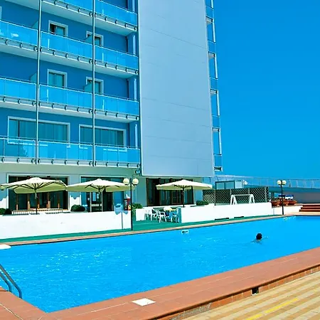 Majestic Hotel 3*